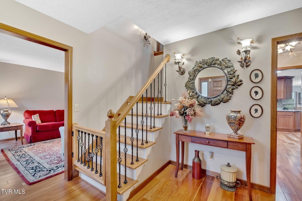 Photo #40: 115 Countryshire Court