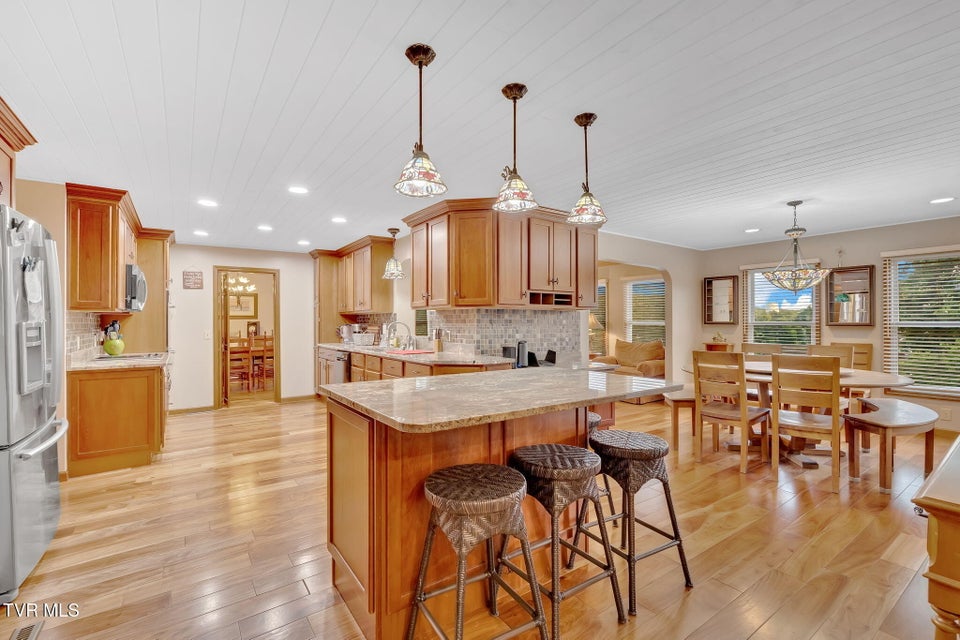 Photo #3: 115 Countryshire Court
