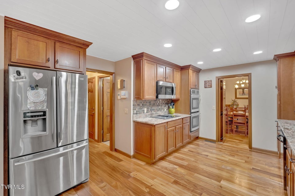 Photo #14: 115 Countryshire Court