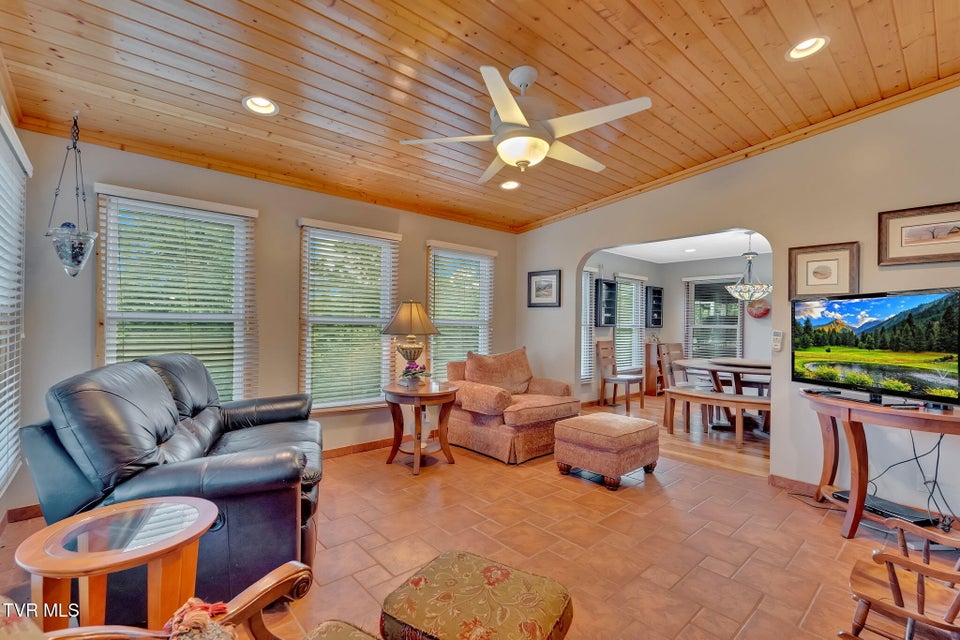 Photo #46: 115 Countryshire Court