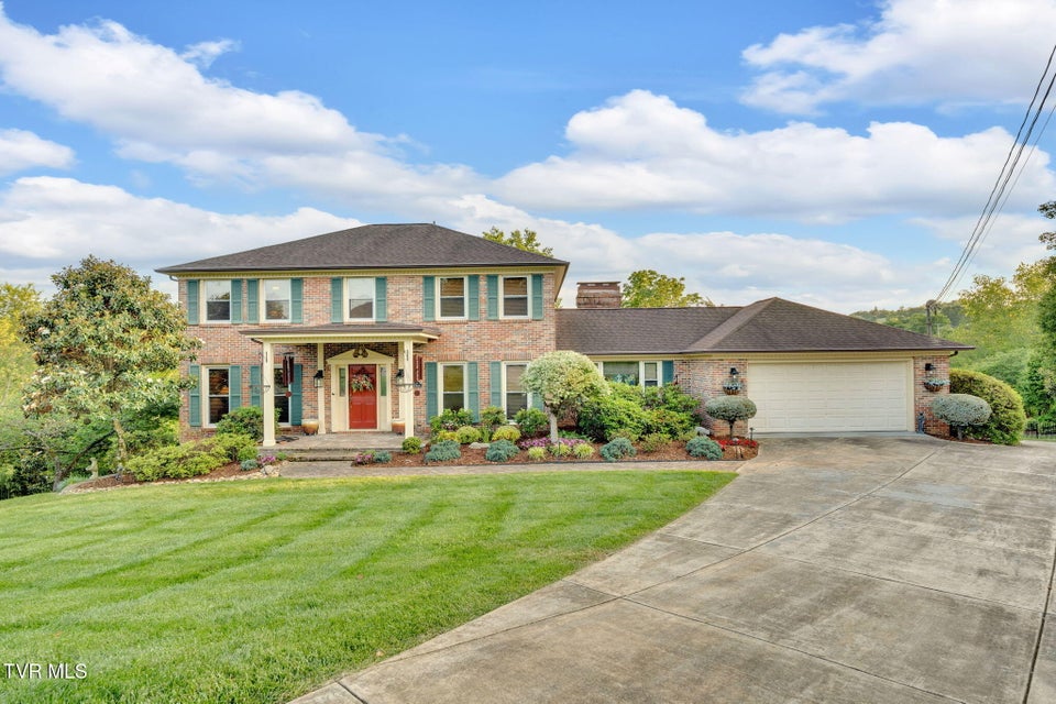 Photo #60: 115 Countryshire Court