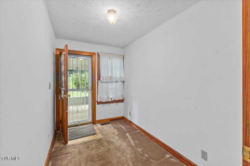 Photo #12: 104 & 106 Hickory Drive