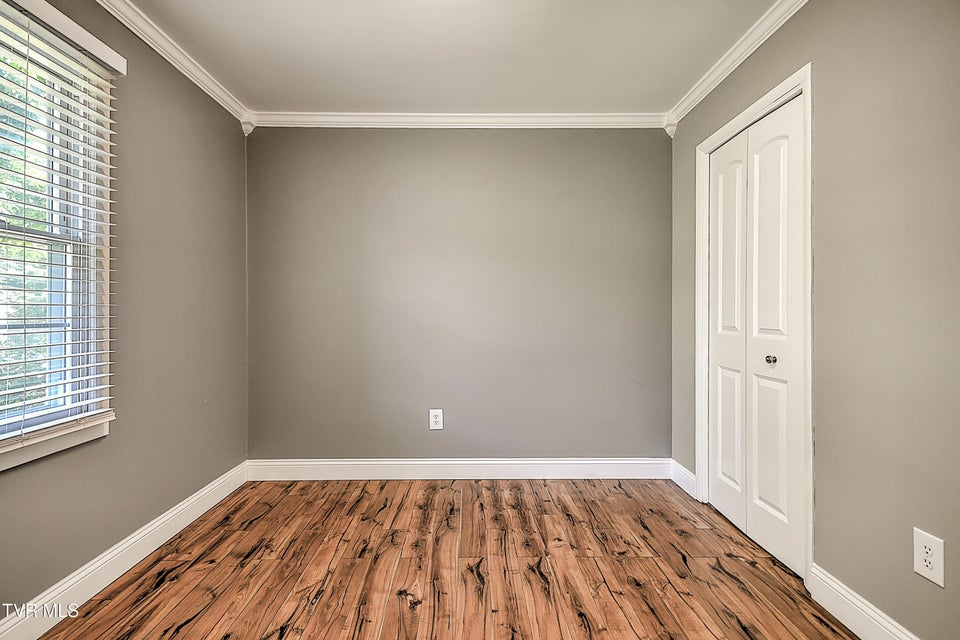 Photo #8: 19577 Greenbriar Drive