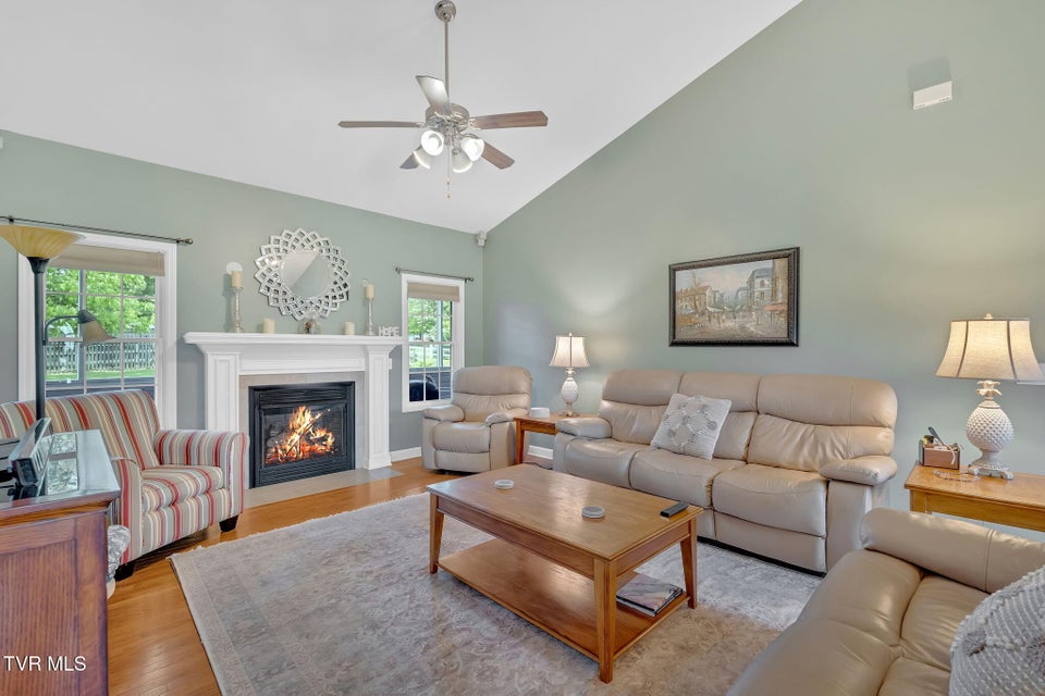 Photo #11: 1162 Glen Abbey Way
