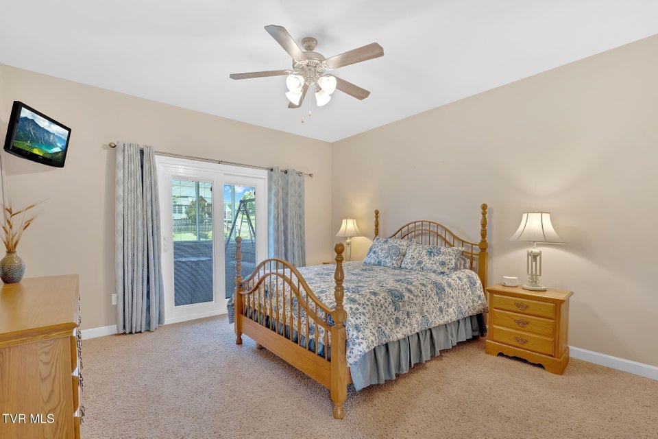 Photo #24: 1162 Glen Abbey Way