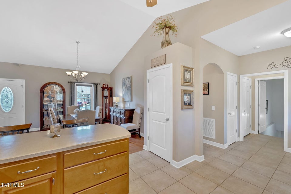 Photo #10: 1162 Glen Abbey Way