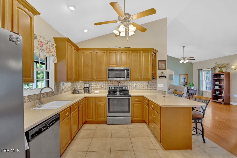 Photo #8: 1162 Glen Abbey Way