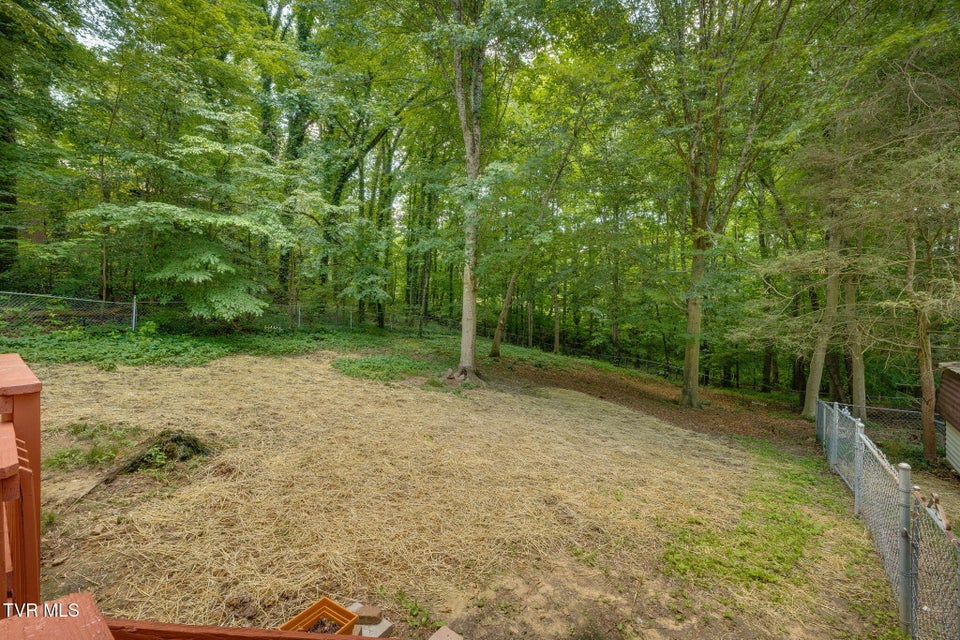 Photo #29: 3 Monteray Court