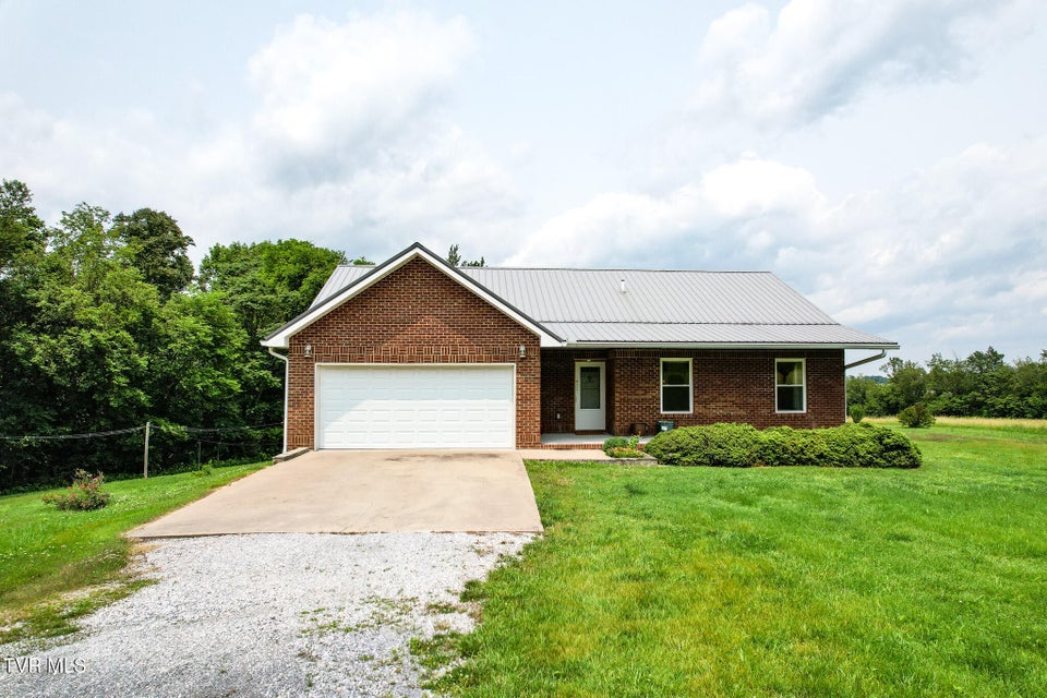 Photo #3: 872 Doyle Davis Road