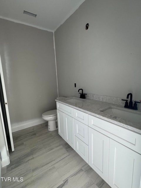 Photo #9: 138 Dry Kiln Court