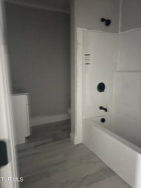 Photo #18: 138 Dry Kiln Court