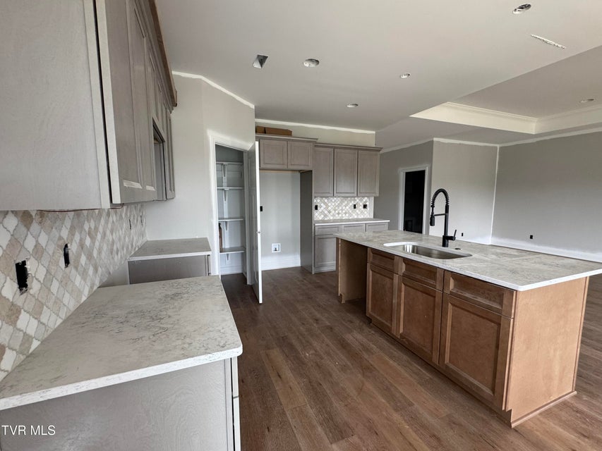 Photo #9: 126 Dry Kiln Court