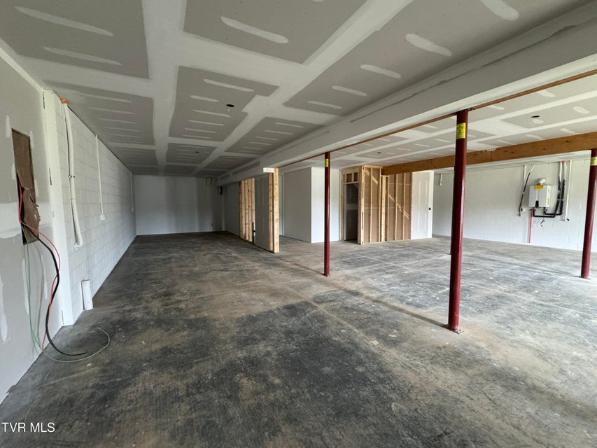 Photo #21: 126 Dry Kiln Court