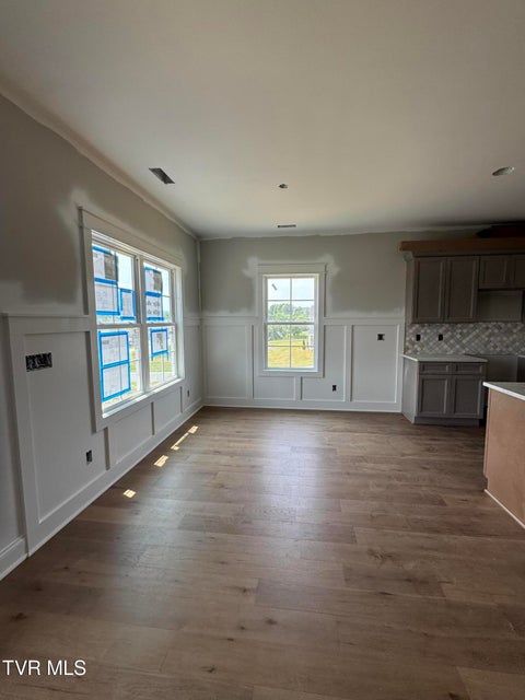 Photo #7: 126 Dry Kiln Court