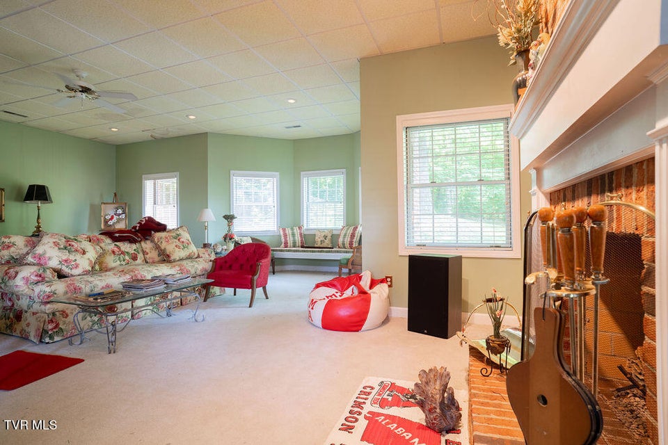 Photo #36: 204 Shadowood Drive