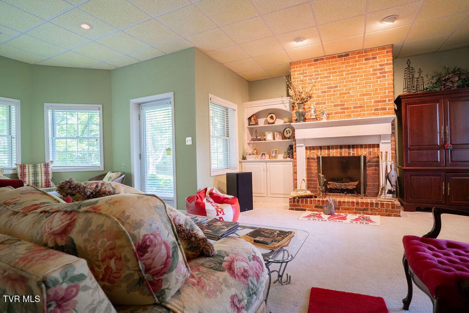 Photo #39: 204 Shadowood Drive