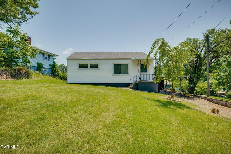 Photo #2: 3909 Bond Drive