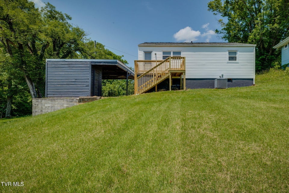 Photo #3: 3909 Bond Drive