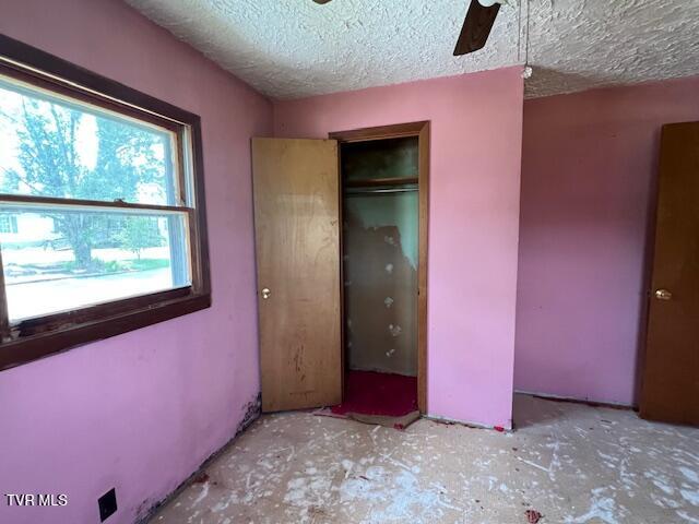 Photo #11: 184 Hampton Street