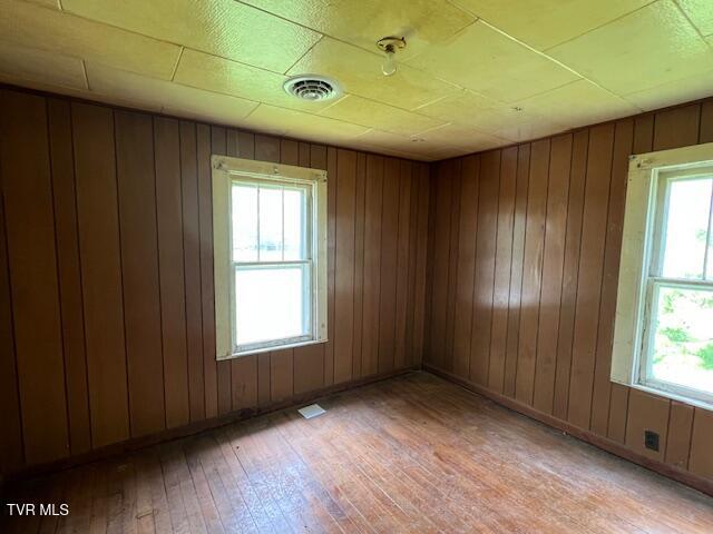 Photo #16: 184 Hampton Street