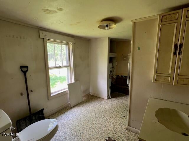 Photo #17: 184 Hampton Street