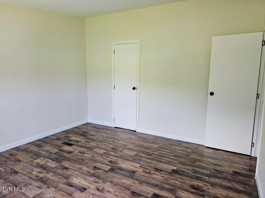 Photo #41: 8929 Gateway Drive