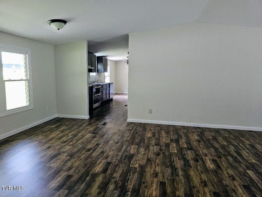 Photo #9: 8929 Gateway Drive