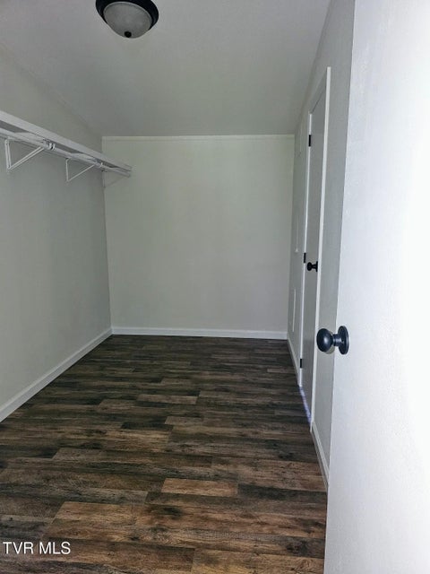 Photo #33: 8929 Gateway Drive