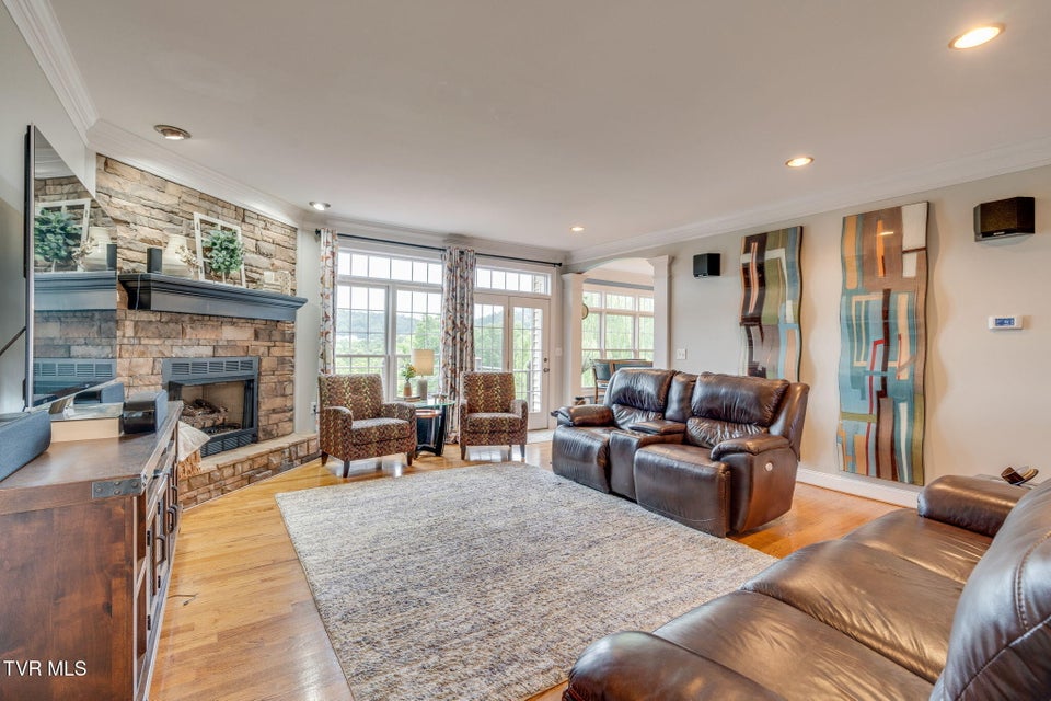 Photo #12: 601 Tomahawk Drive