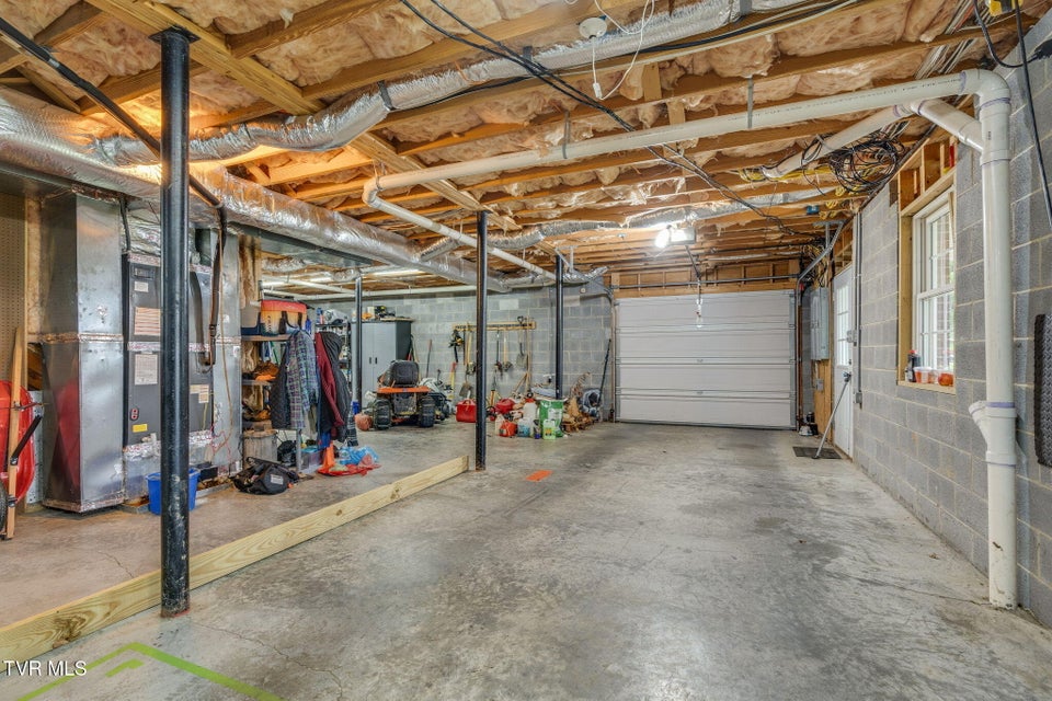 Photo #43: 601 Tomahawk Drive