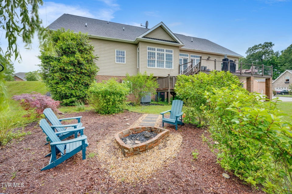 Photo #48: 601 Tomahawk Drive