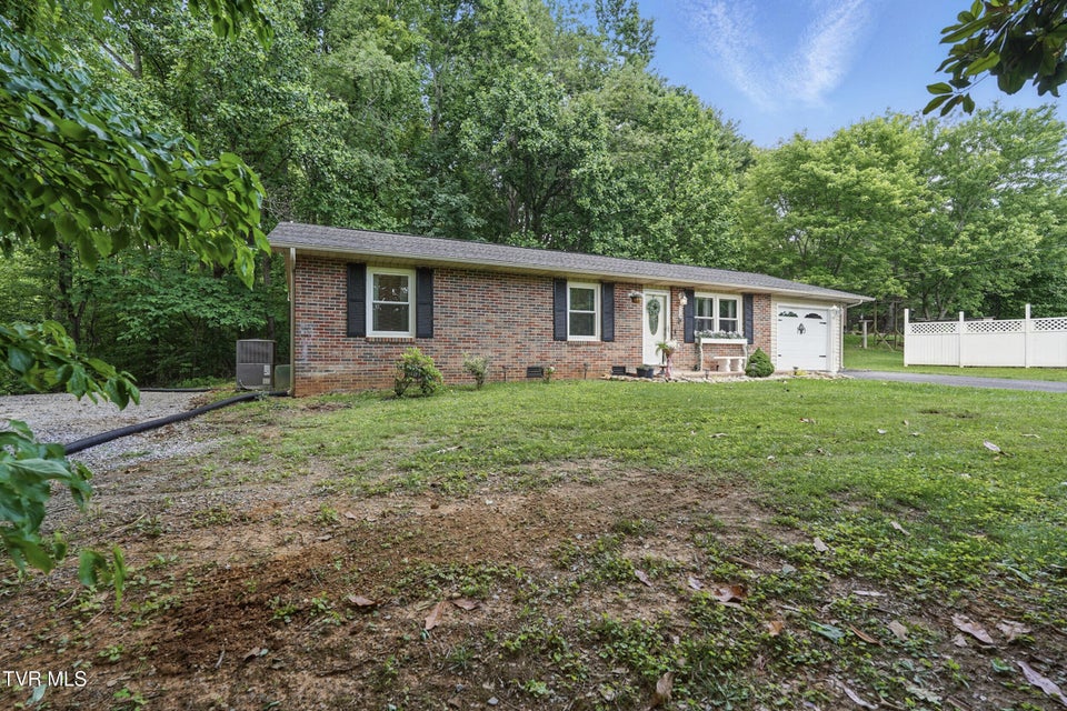 Photo #3: 114 Hall Rd