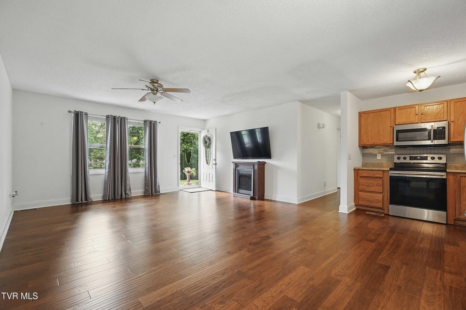 Photo #8: 114 Hall Rd