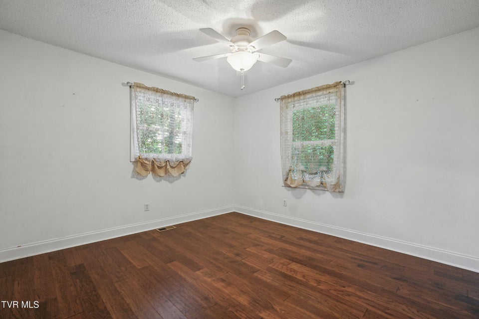 Photo #19: 114 Hall Rd