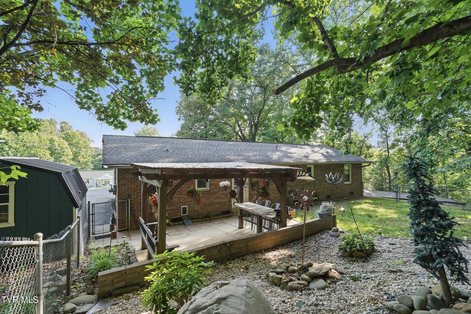 Photo #26: 114 Hall Rd