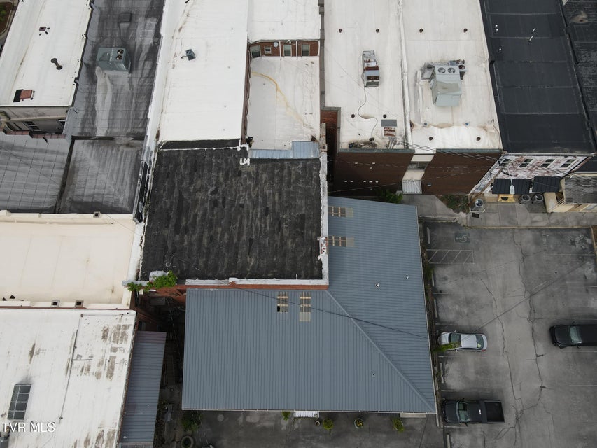 Photo #16: 205 Union St