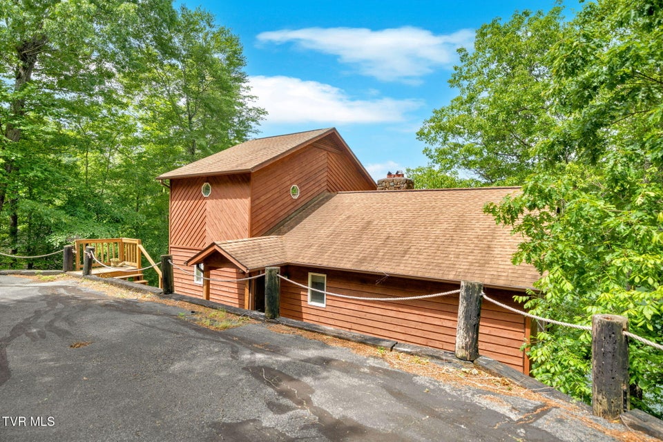 Photo #71: 310 Cove Ridge Lane