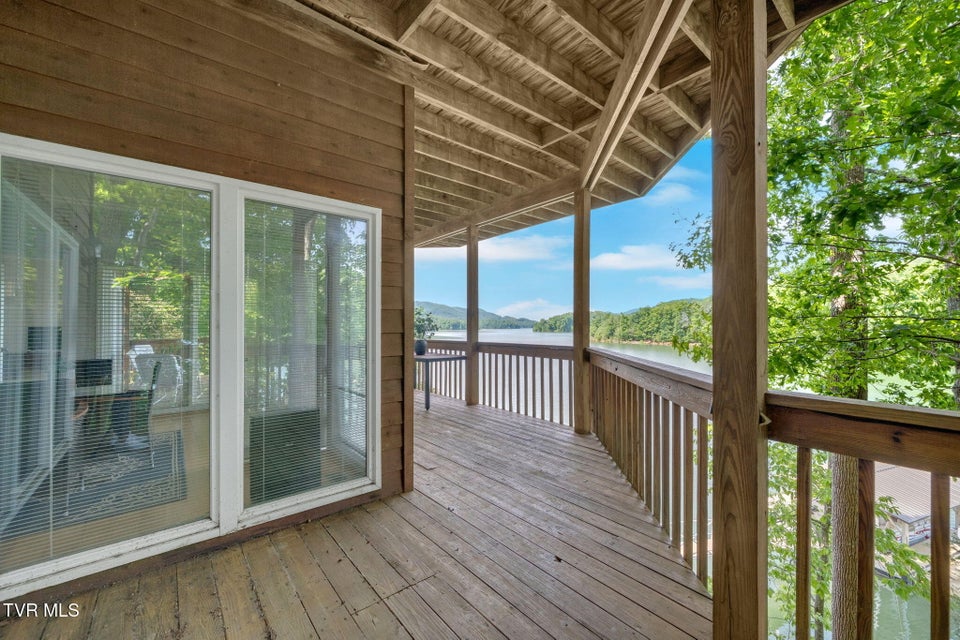 Photo #18: 310 Cove Ridge Lane