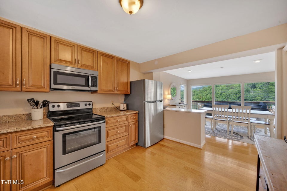 Photo #42: 310 Cove Ridge Lane