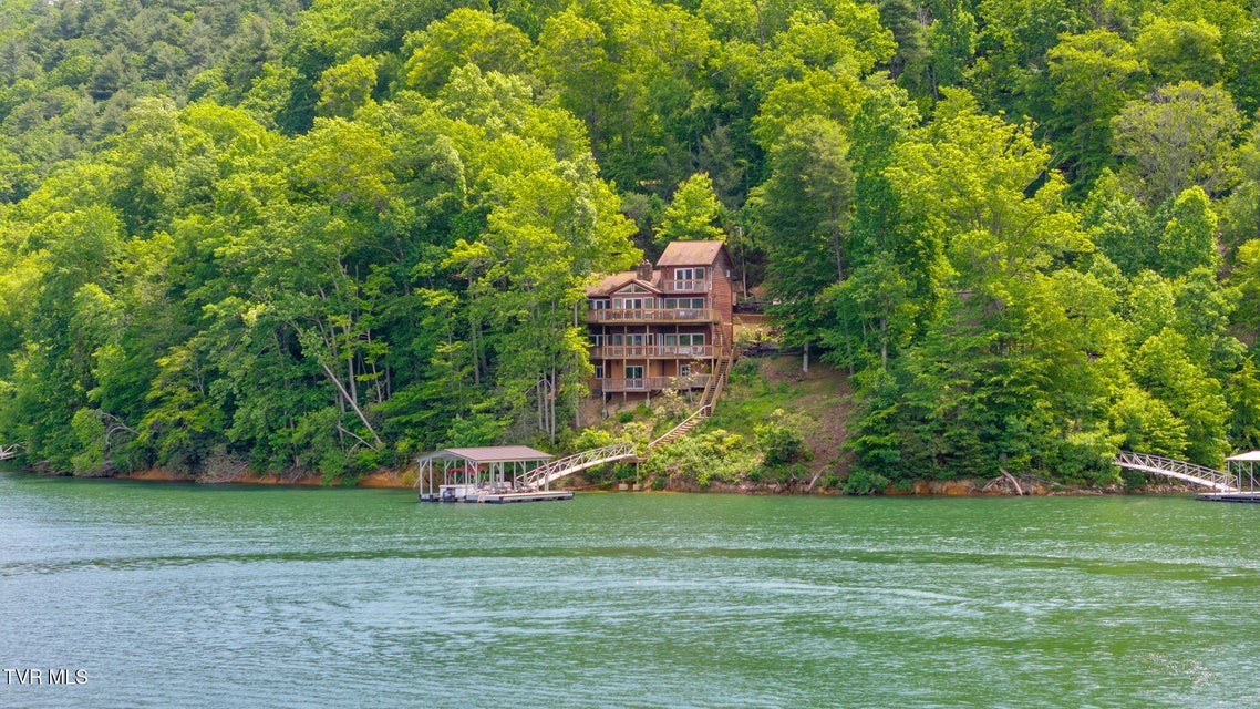 Photo #4: 310 Cove Ridge Lane
