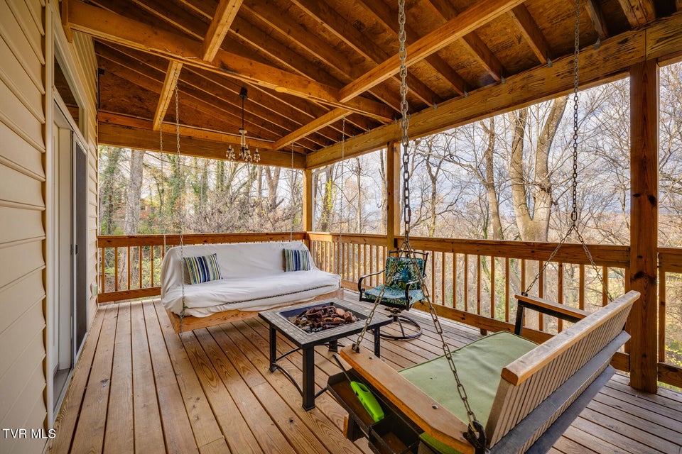 Photo #34: 113 Ridgecrest Drive