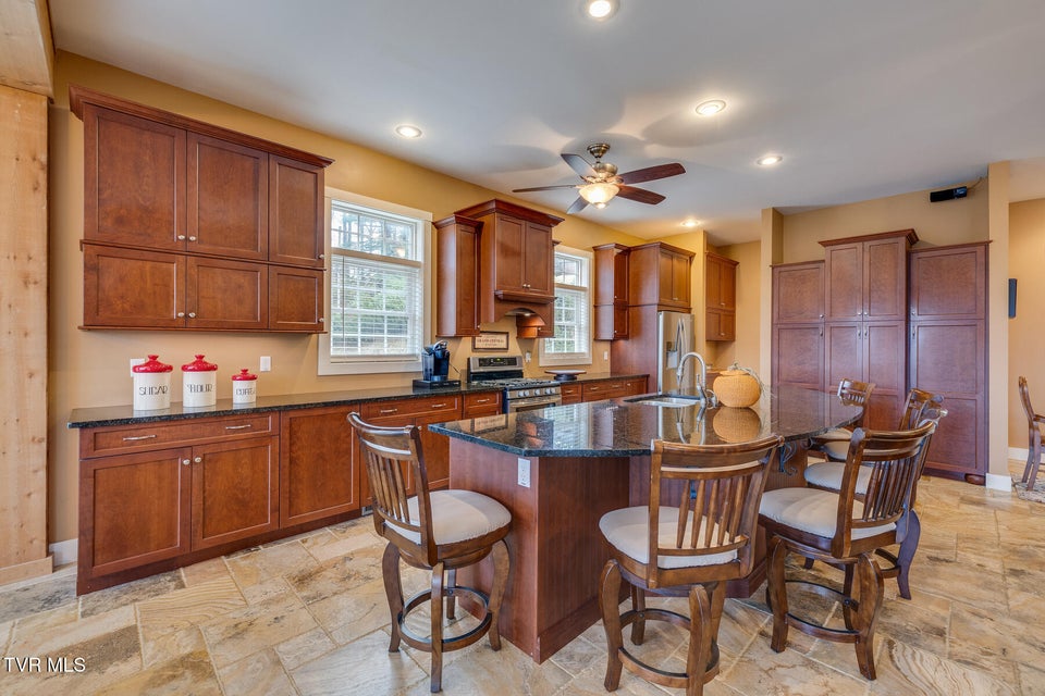 Photo #9: 113 Ridgecrest Drive