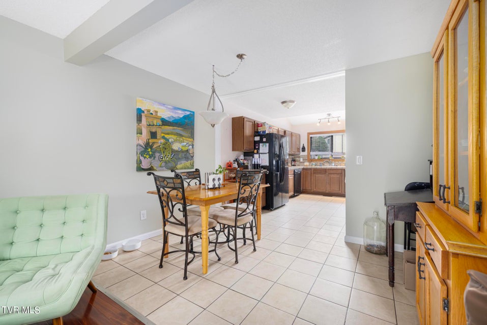 Photo #11: 605 Redstone Dr 