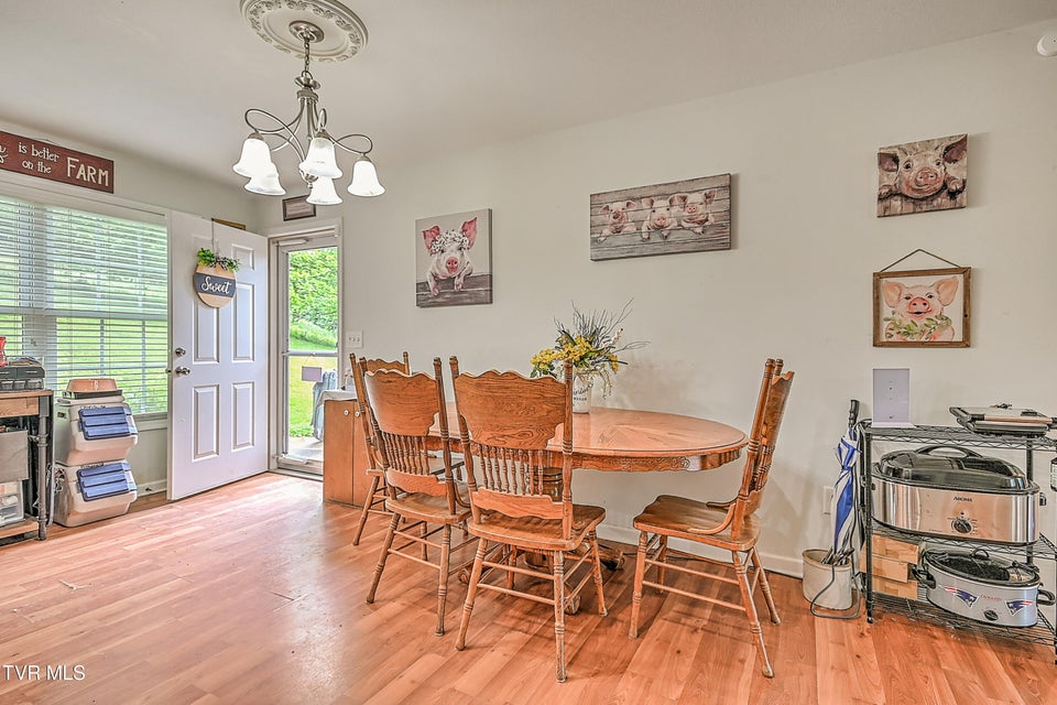 Photo #10: 1495 Fishpond Road