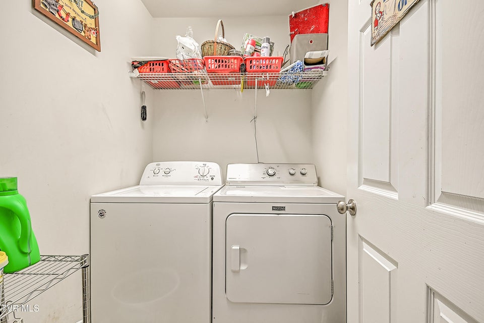 Photo #19: 1495 Fishpond Road