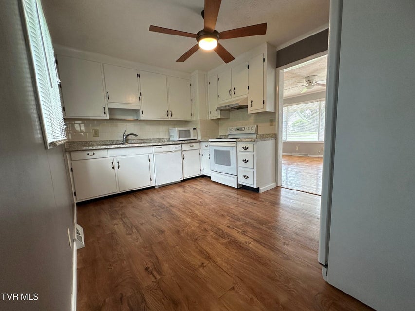Photo #22: 1238 Holyoke Street