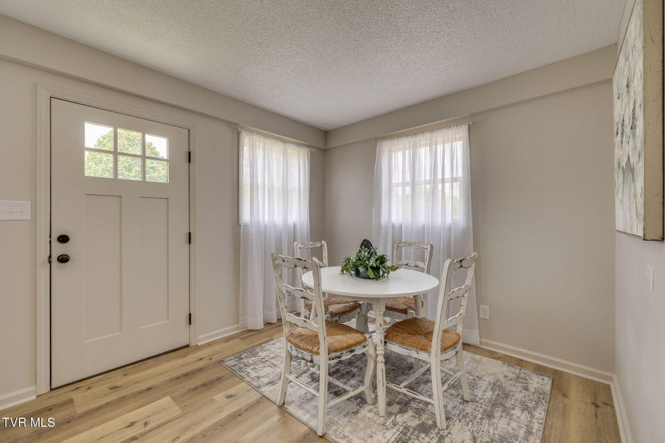 Photo #12: 53 Tremont Place