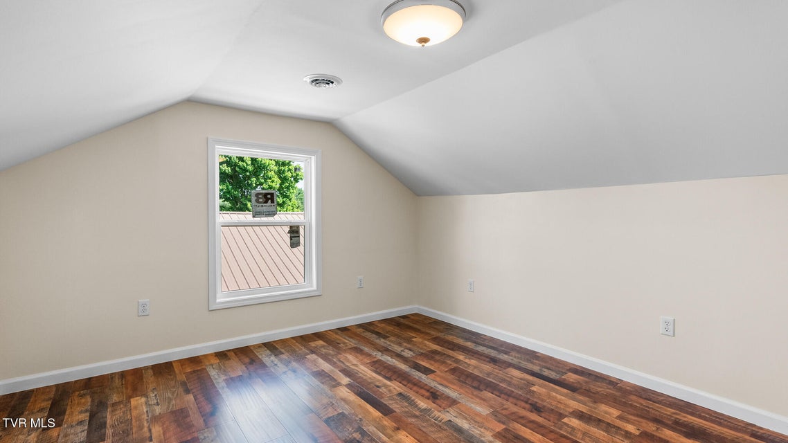 Photo #26: 1302 Chestnut Street