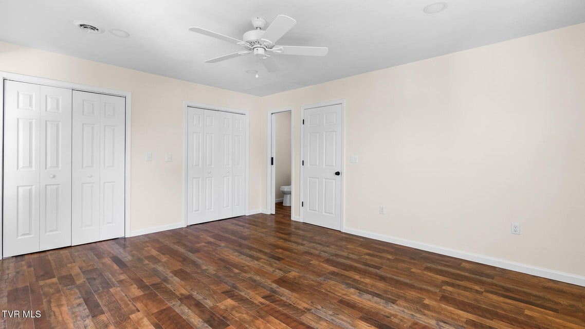 Photo #29: 1302 Chestnut Street