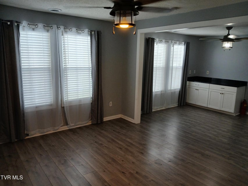 Photo #13: 1318 Willow Street